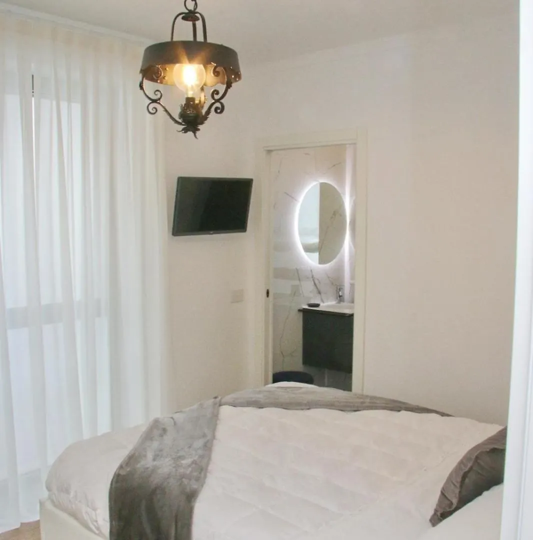 Via Mille House - New Trilocale Riccione - Centro Apartment
